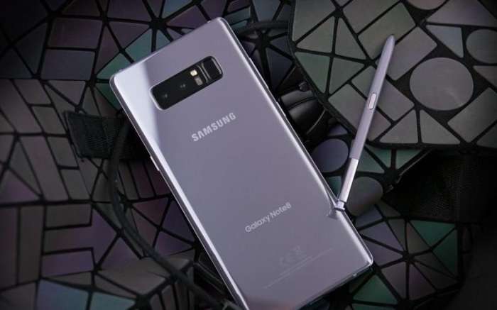 三星最新手机价格，爱的纽带与友情的桥梁